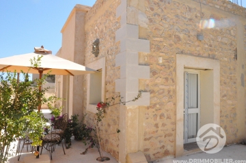 L 149 -                            Sale
                           Villa Meublé Djerba